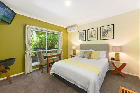 Azura Beach House B&B - Accommodation Bookings 2