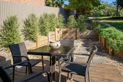 Architecturally Designed Nature Lovers Delight - Accommodation Bookings 0