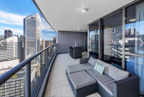 AU1 - Aurora Skyscraper CBD For Business Or Pleasure - Accommodation Bookings 4
