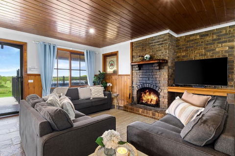 Apollo Bay Cottages- Wild Dog - Accommodation Bookings 3