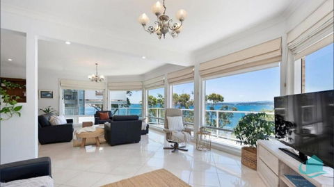 Azure Vista - Accommodation Bookings 1