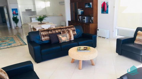 Azure Vista - Accommodation Bookings 3