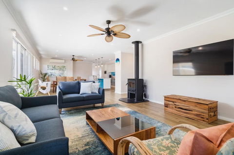 AZZURE On WATERVILLE - Accommodation Bookings 3