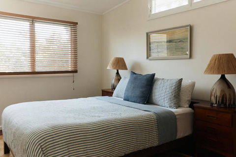 BAY PROPERTIES . The Sailors Upper Deck - Accommodation Bookings 4