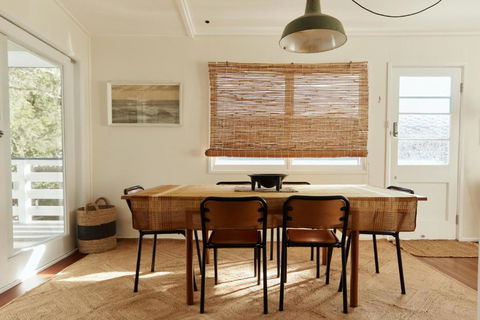 BAY PROPERTIES . The Sailors Upper Deck - Accommodation Bookings 2