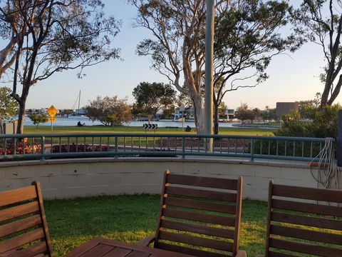 Excellsior Apartments - Accommodation Bookings 28