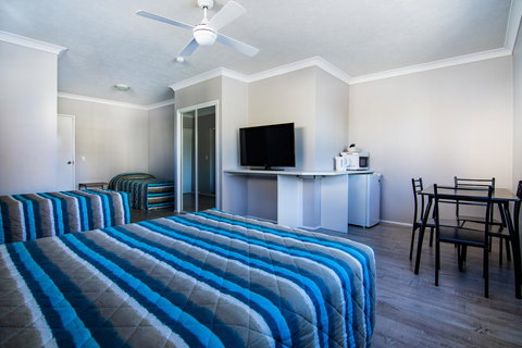 Burleigh Gold Coast Motel - Accommodation Bookings 2