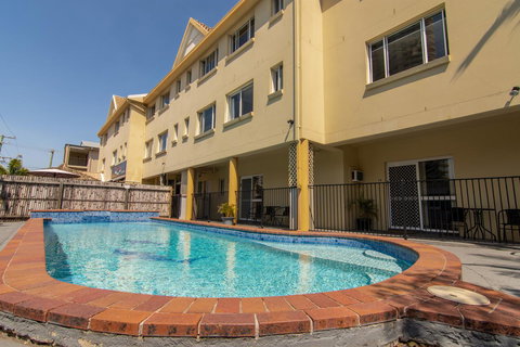 Burleigh Gold Coast Motel - Accommodation Bookings 21