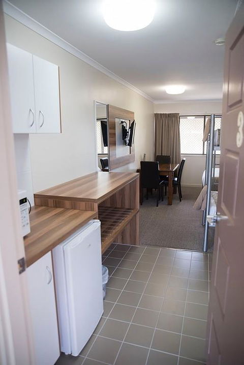 Charleville Motel - Accommodation Bookings 12