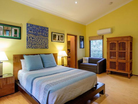 Five Bimba (Tractor House) - Accommodation Bookings 6
