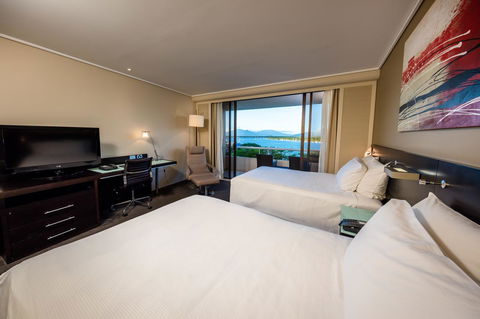 Hilton Cairns - Accommodation Bookings 6