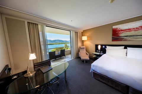 Hilton Cairns - Accommodation Bookings 3