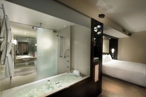 Hilton Cairns - Accommodation Bookings 19