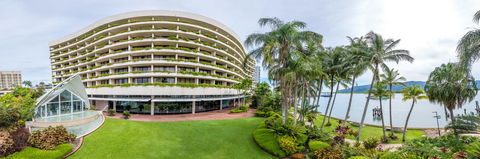 Hilton Cairns - Accommodation Bookings 18