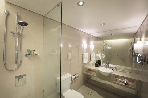 Hilton Cairns - Accommodation Bookings 16