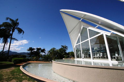 Hilton Cairns - Accommodation Bookings 38