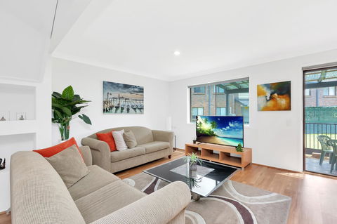 Fountain View Estate - We Accommodate - Accommodation Bookings 10