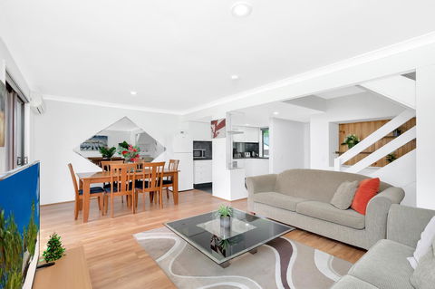 Fountain View Estate - We Accommodate - Accommodation Bookings 8