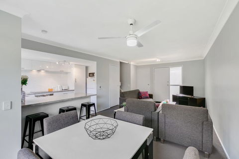 Fountain View Estate - We Accommodate - Accommodation Bookings 15