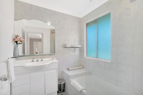 Fountain View Estate - We Accommodate - Accommodation Bookings 2