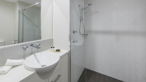 Apartments @ 212 Margaret - Accommodation Bookings 5
