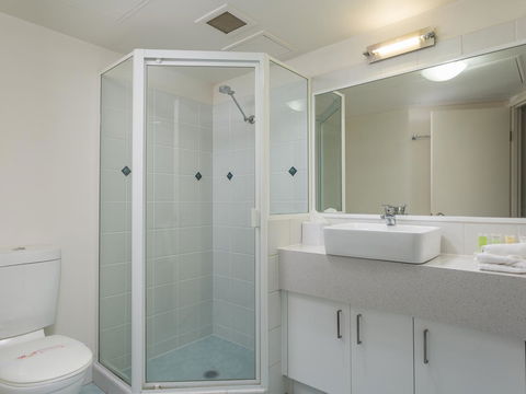 Maldives Resort Main Beach, Gold Coast - Accommodation Bookings 8