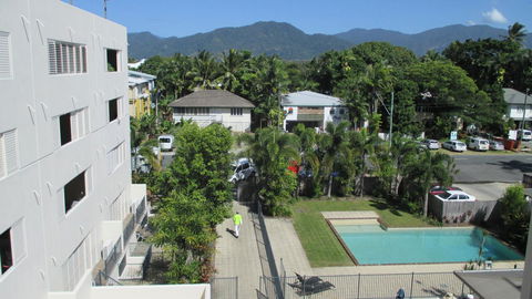 Edge Apartments Cairns - Accommodation Bookings 34