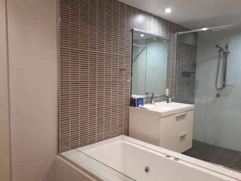 Hinchinbrook Holiday Apartments - Accommodation Bookings 5