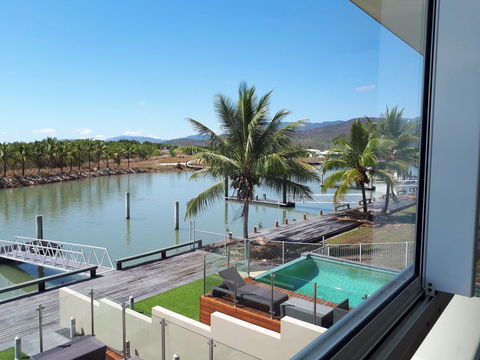 Hinchinbrook Holiday Apartments - Accommodation Bookings 44