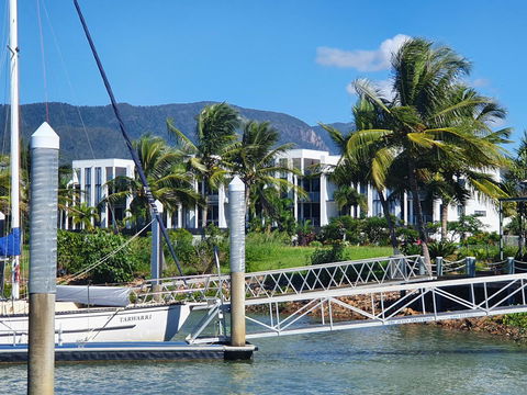 Hinchinbrook Holiday Apartments - Accommodation Bookings 29