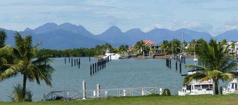 Hinchinbrook Holiday Apartments - Accommodation Bookings 38