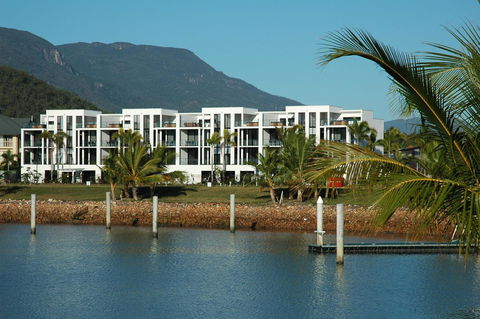 Hinchinbrook Holiday Apartments - Accommodation Bookings 40
