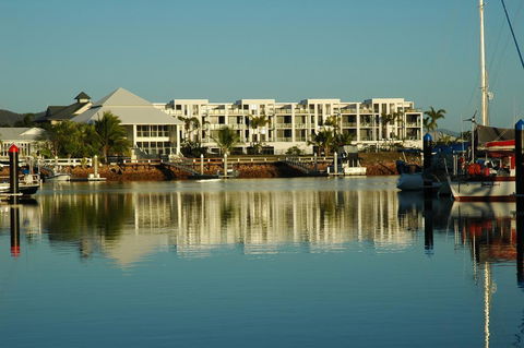 Hinchinbrook Holiday Apartments - Accommodation Bookings 28