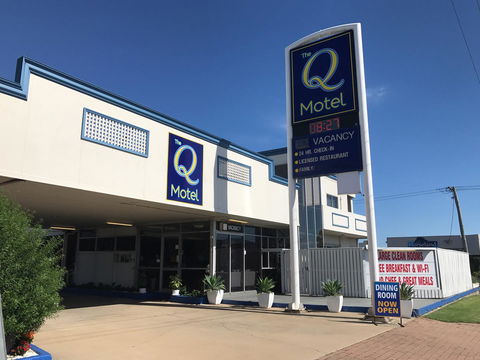 The Q Motel Rockhampton - Accommodation Bookings 2
