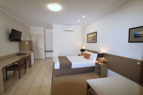 Midlander Motor Inn - Accommodation Bookings 24