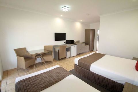 Midlander Motor Inn - Accommodation Bookings 27