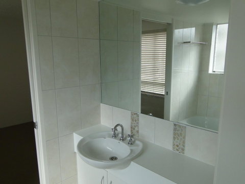 Bayview Harbourview Apartments - Accommodation Bookings 9