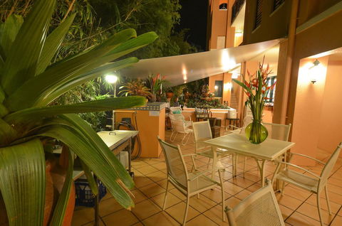 Martinique On Macrossan - Accommodation Bookings 15