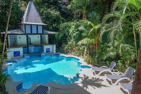 Martinique On Macrossan - Accommodation Bookings 13