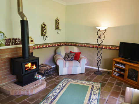 Apple Tree Cottage Montville - Accommodation Bookings 4