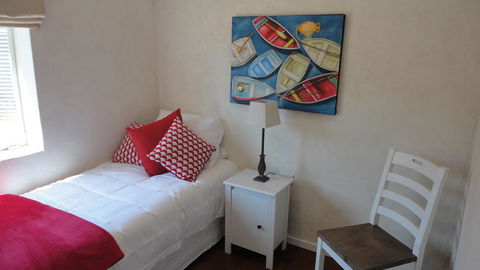 Ratcliff Cottage - Accommodation Bookings 16