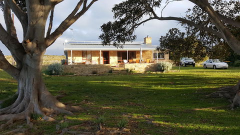 Ratcliff Cottage - Accommodation Bookings 1