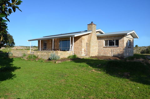 Ratcliff Cottage - Accommodation Bookings 7