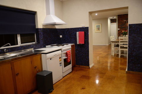 Ratcliff Cottage - Accommodation Bookings 18