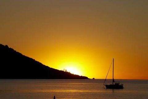 Maggies Beachfront Apartment 7 - Accommodation Bookings 2