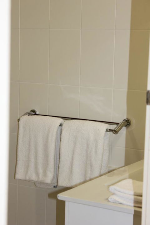 Arcadia Village Motel - Accommodation Bookings 10
