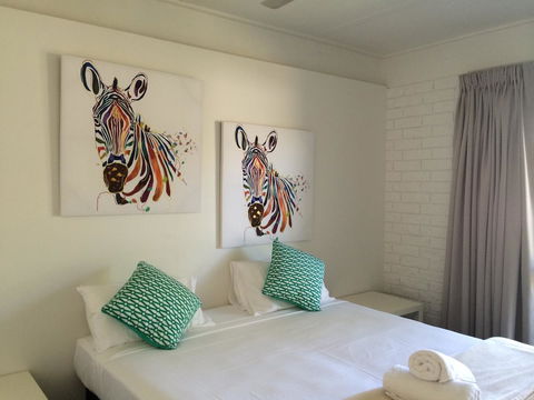 Arcadia Village Motel - Accommodation Bookings 39