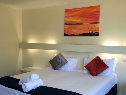 Arcadia Village Motel - Accommodation Bookings 43