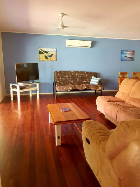 Arcadia Beach Guest House And Car Hire - Accommodation Bookings 23