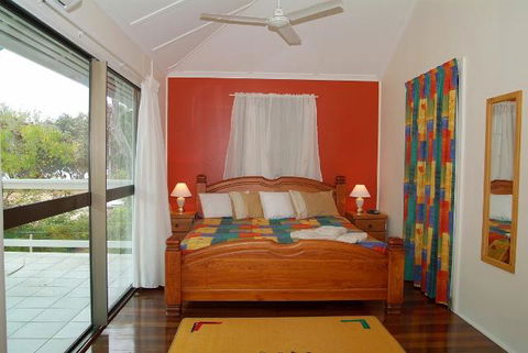 Arcadia Beach Guest House And Car Hire - Accommodation Bookings 1